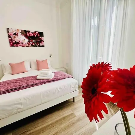 Apartment La Dolce Dimora Di Re Di Per Due Persone Rome